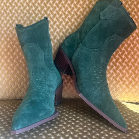 Intentionally Blank Shoes - Intentionally Blank Kari Forest Suede Stitch Cushion Western Pull On Ankle Boots